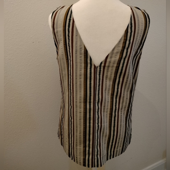 NWOT Theory Linen Blend Sheer Stripe Boxy Fit Tank Top Neutral Lightweight S - Picture 3 of 4